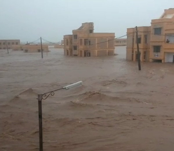 गुजरात: 11 फुट तक डूब गया था 6 हजार की आबादी वाला बाबापुर गांव